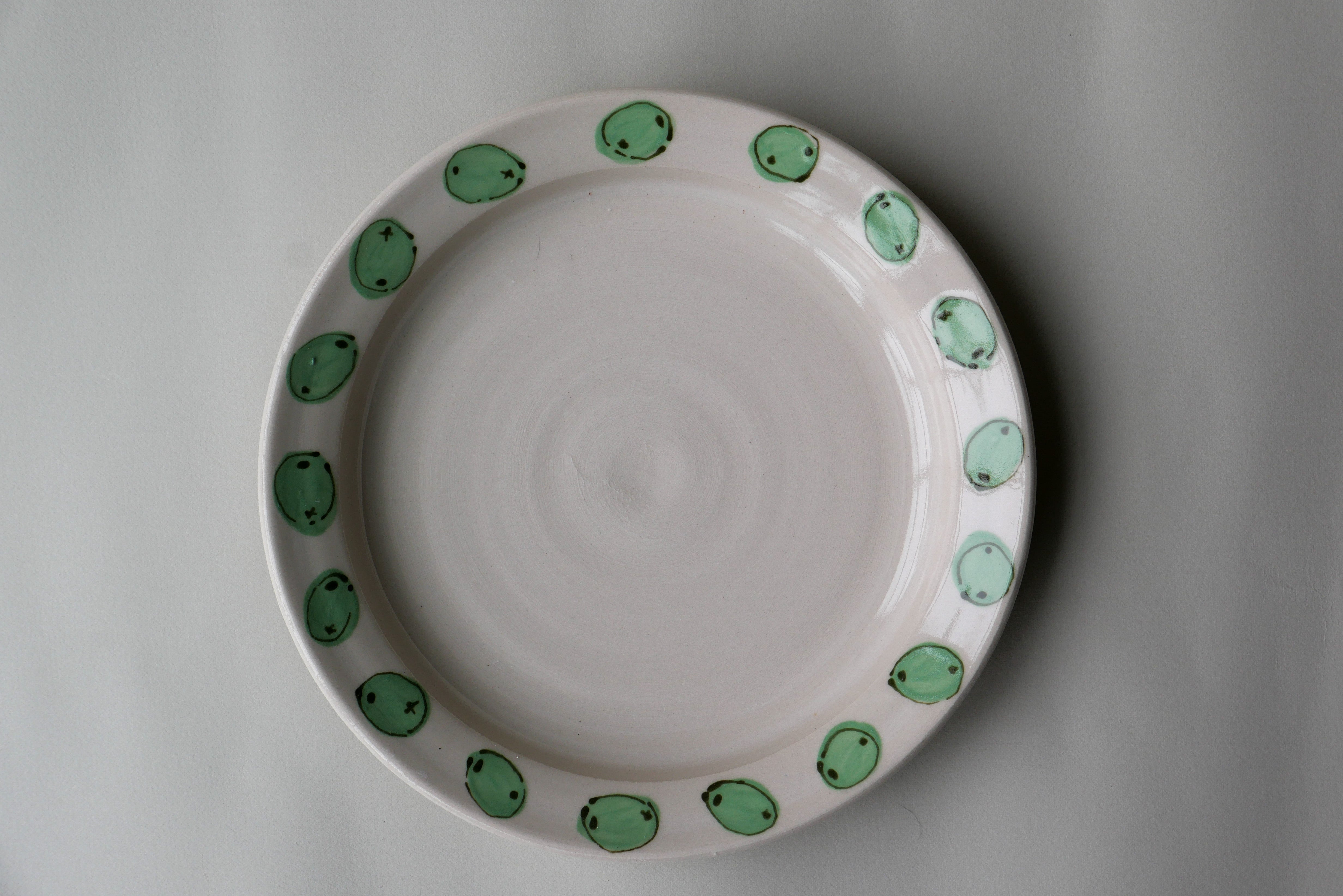 small olive plate